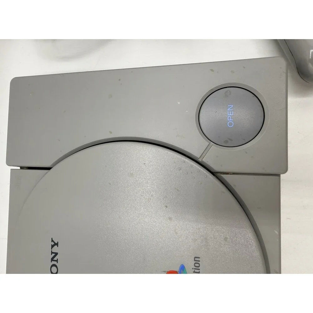 Sony PlayStation 1 PS1 Console SCPH-5501 WORKS GREAT w/ Controller Power AV Cord